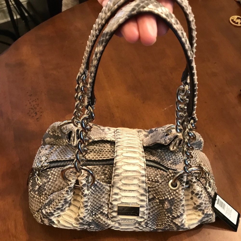 Isabella Adams Purse